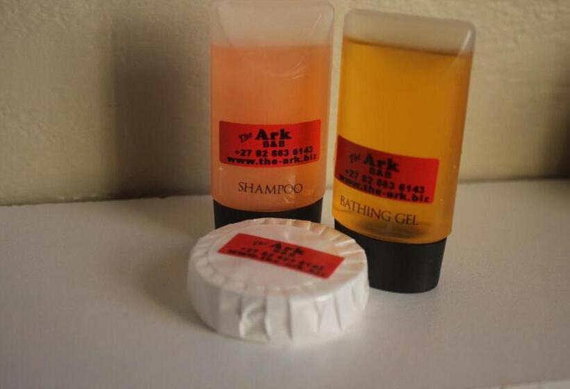 غرفة قياسية, Theark B&b