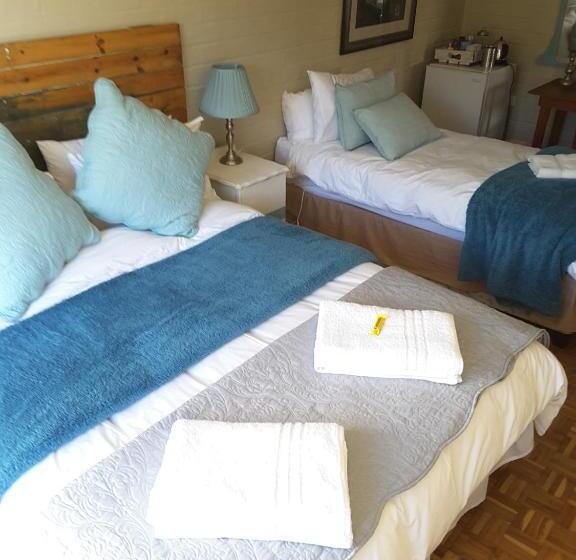 Номер Стандарт Трехместный, Theark B&b
