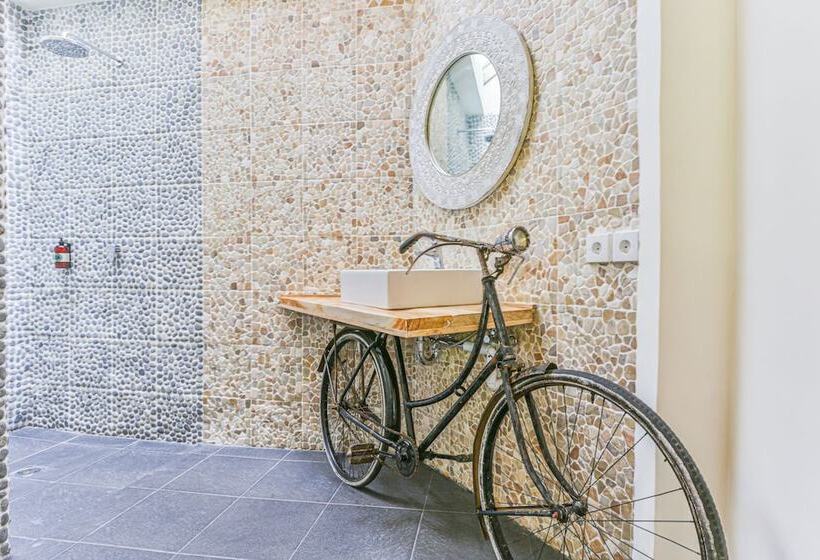 Superior Suite, Basundari Retreat Bali