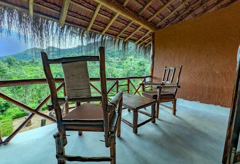 Номер Superior Вид на Горы, Deshadan Eco Valley Resort   An Eco Friendly Mud House