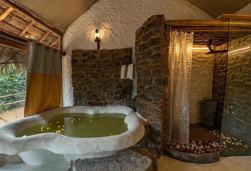 带1个卧室的高档别墅, Deshadan Eco Valley Resort   An Eco Friendly Mud House