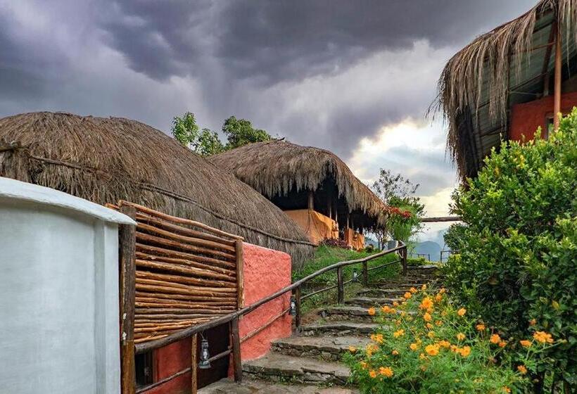 带1个卧室的高档别墅, Deshadan Eco Valley Resort   An Eco Friendly Mud House