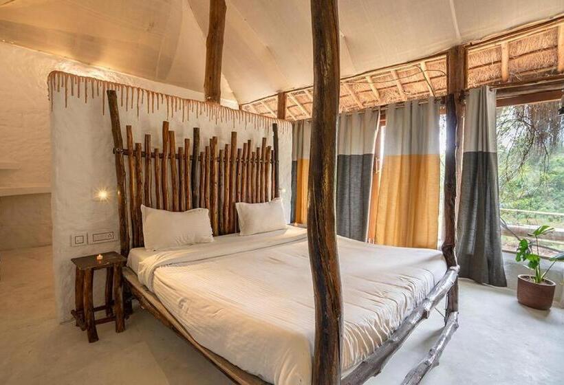 带1个卧室的高档别墅, Deshadan Eco Valley Resort   An Eco Friendly Mud House