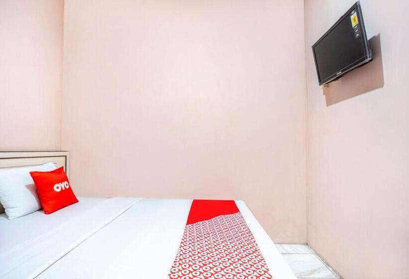 스탠다드 룸, Spot On 2974 Penginapan Roma 88