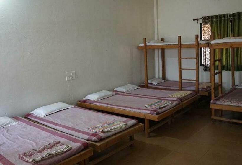 חדר משפחתי, Avanti Kalagram Hill Top Resort, Mulshi