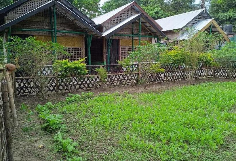 Хижина, Jyoti Home Bamboo Garden Lodge