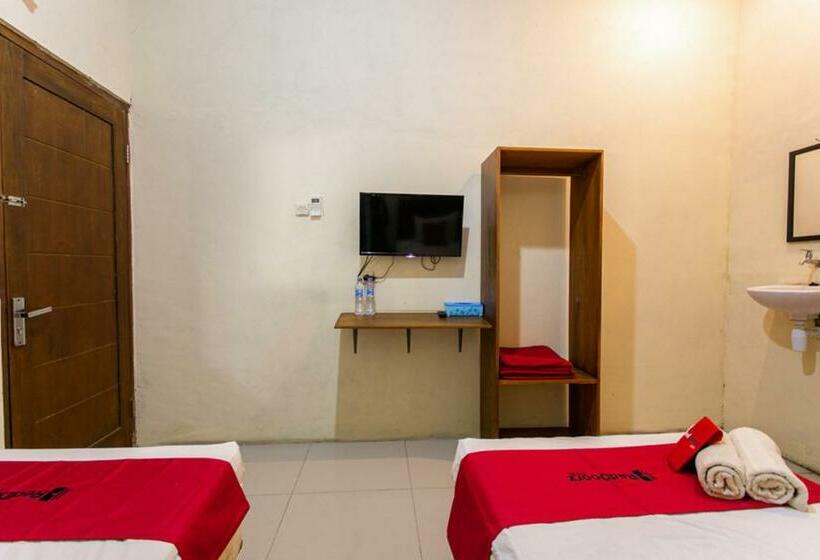 Номер Стандарт, Reddoorz Near Prambanan Temple