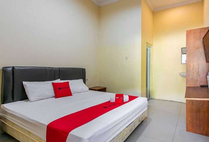 Номер Стандарт, Reddoorz Near Prambanan Temple