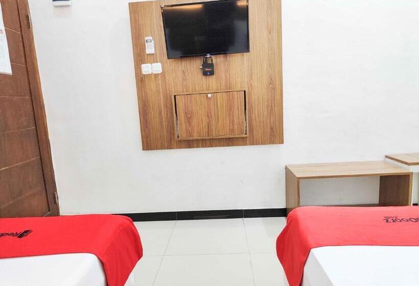 Номер Стандарт, Reddoorz Near Prambanan Temple