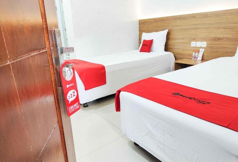 Номер Стандарт, Reddoorz Near Prambanan Temple