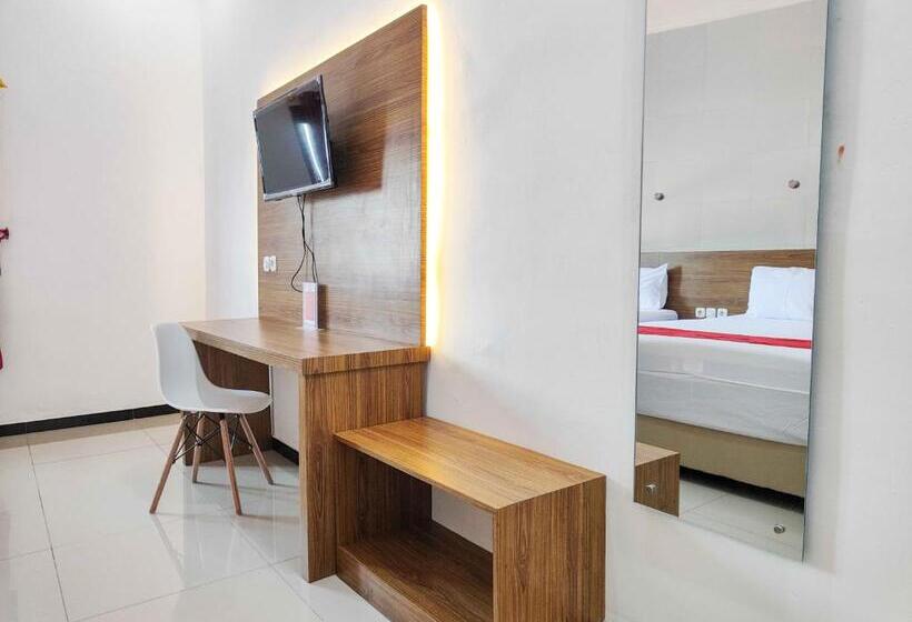 Семейный Номер, Reddoorz Near Prambanan Temple