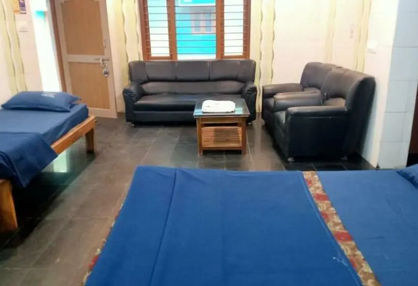 デラックストリプルルーム, Ushodaya Resorts