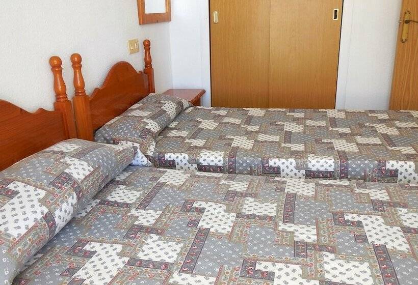 آپارتمان 1 خوابه, Apartamentos Habitat   Playa Romana 3000