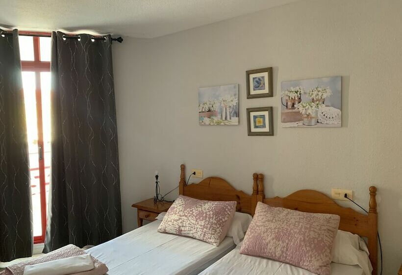 Апартаменты 1 Спальня, Apartamentos Habitat   Playa Romana 3000