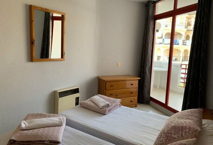 آپارتمان 1 خوابه, Apartamentos Habitat   Playa Romana 3000