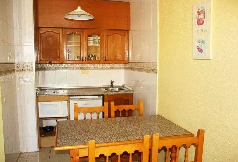 آپارتمان 1 خوابه, Apartamentos Habitat   Playa Romana 3000