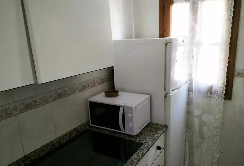 آپارتمان 1 خوابه, Apartamentos Habitat   Playa Romana 3000