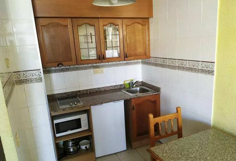 آپارتمان 1 خوابه, Apartamentos Habitat   Playa Romana 3000