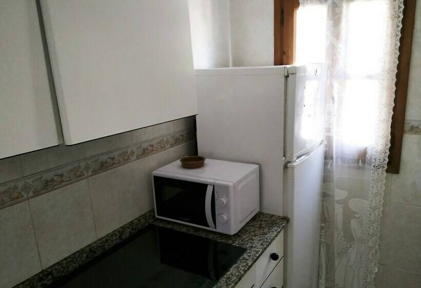 آپارتمان 1 خوابه, Apartamentos Habitat   Playa Romana 3000