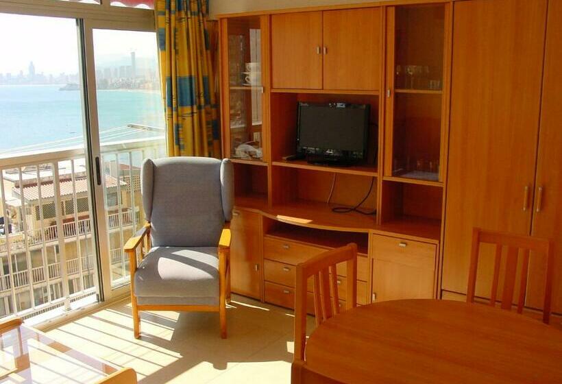 استودیوی استاندارد, Apartamentos Las Carabelas