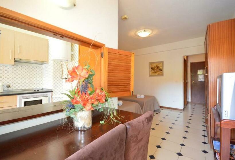 스탠다드 스튜디오, Rio By Garvetur