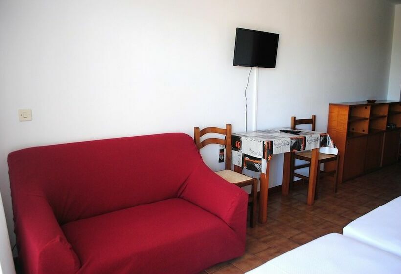 استودیوی استاندارد, Apartamentos Turisticos Suaces