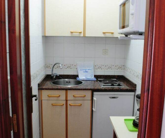 استودیوی استاندارد, Apartamentos Turisticos Suaces