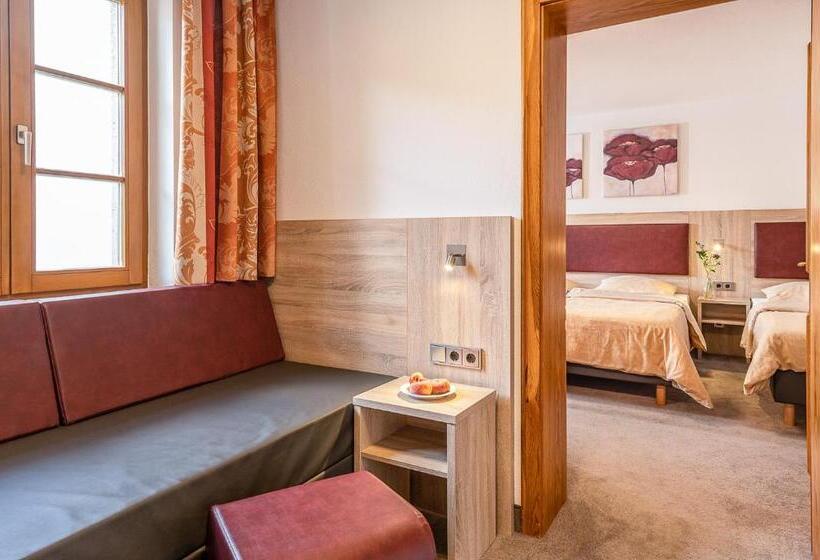 غرفة قياسية ثلاثية, Altes Brauhaus Garni