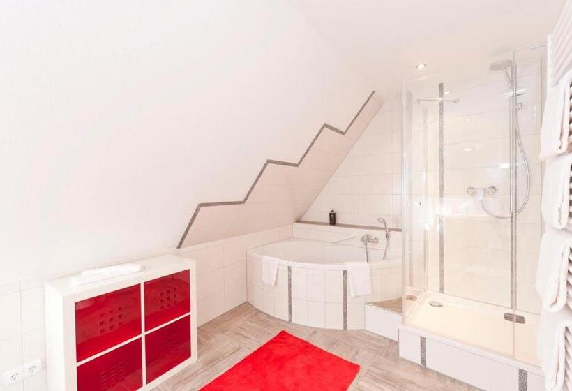 شقة غرفة واحدة, Altes Brauhaus Garni