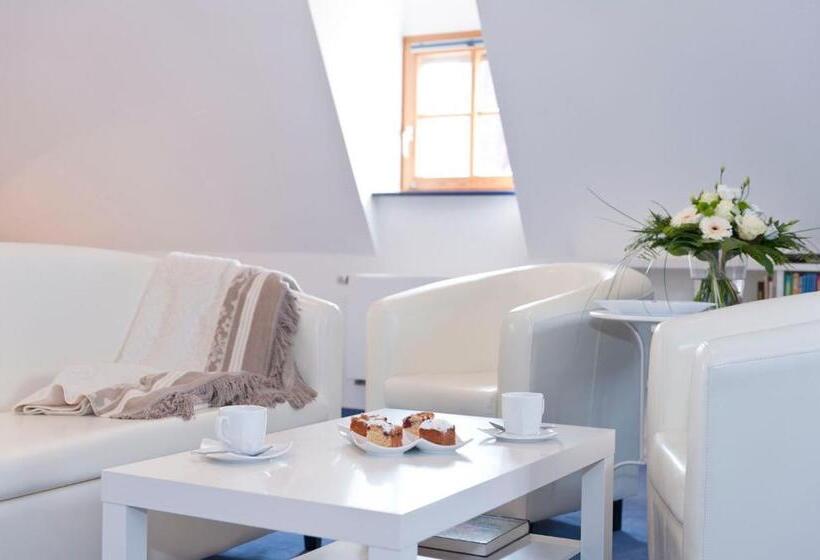 شقة غرفة واحدة, Altes Brauhaus Garni