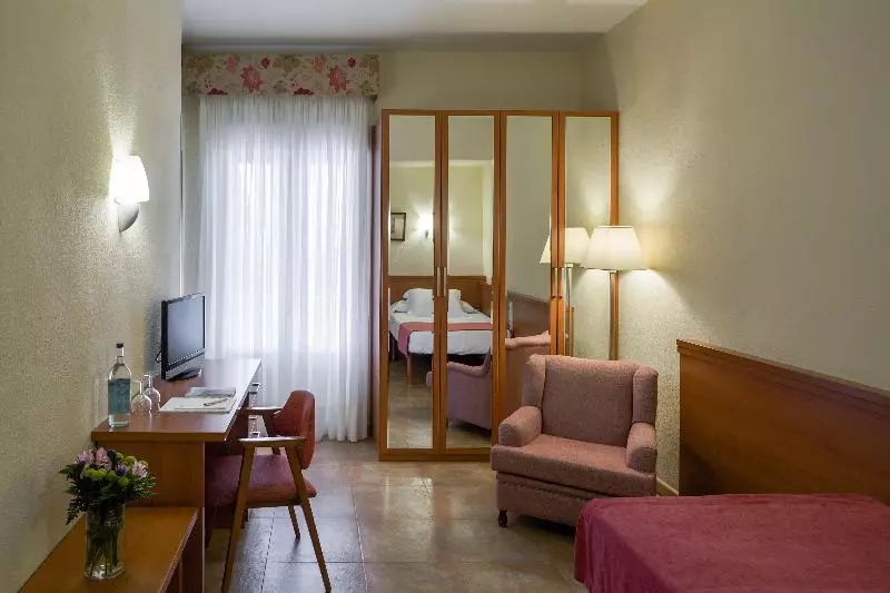 スタンダードシングルルーム, Balneario De Fitero   Hotel Bécquer
