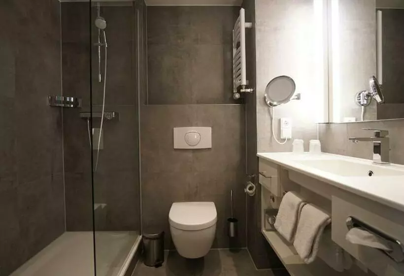 Standard-huone King-vuode, Courtyard By Marriott Hannover Maschsee