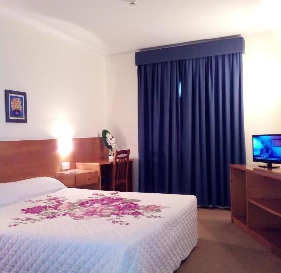 스탠다드 룸, Das Taipas