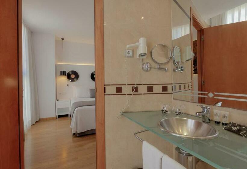 Номер Стандарт, Evenia Rocafort