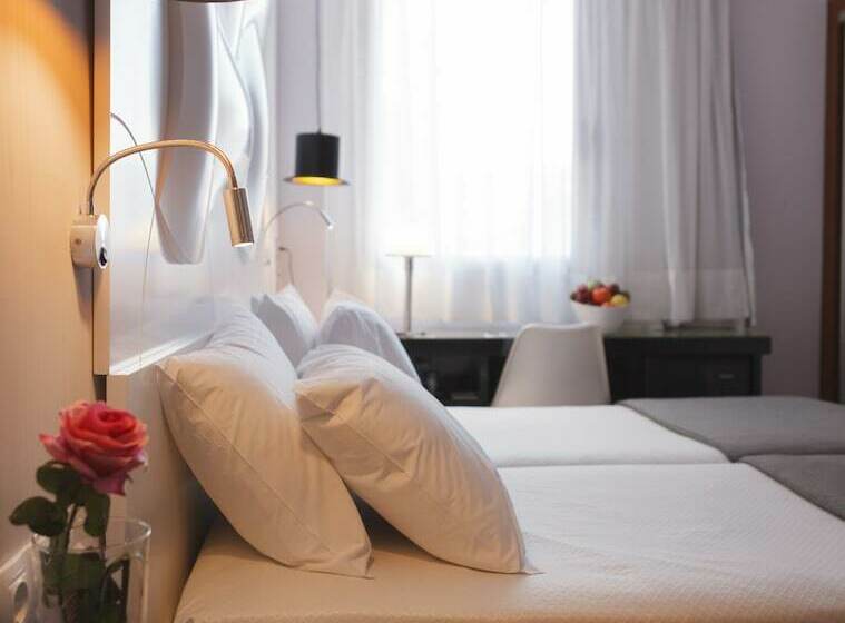 Номер Стандарт, Evenia Rocafort