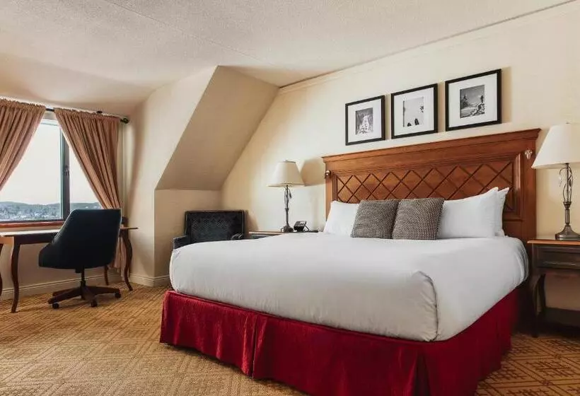 اتاق استاندارد با تخت دو نفره بزرگ, Fairmont Tremblant