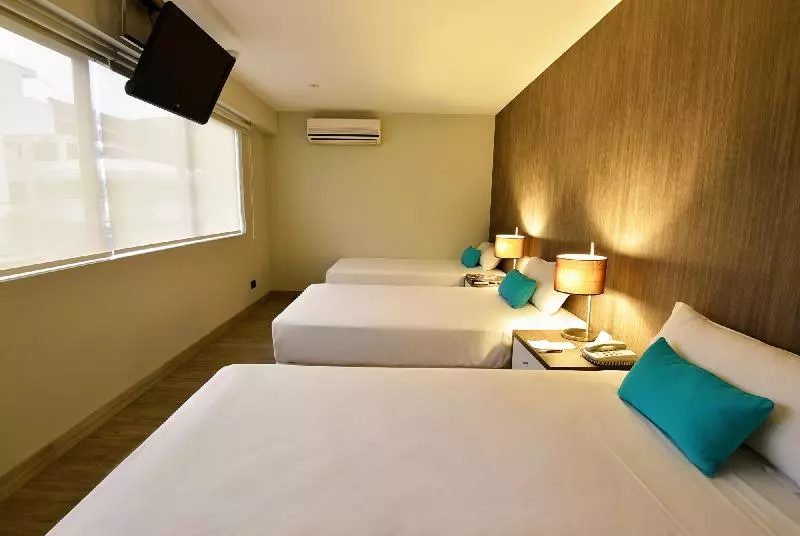 اتاق استاندارد سه نفره, Mariel Hotel Boutique