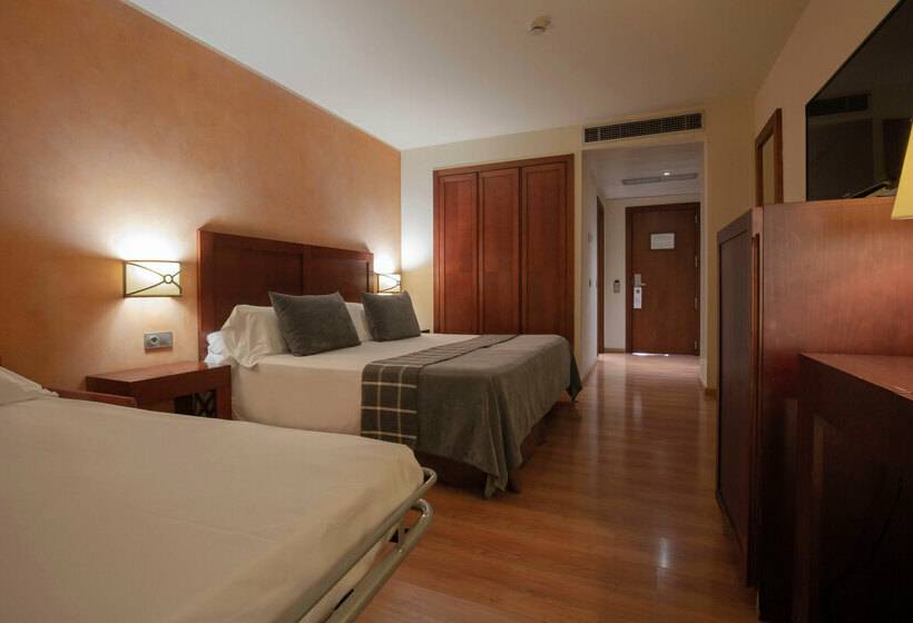 اتاق استاندارد سه نفره, Màgic Andorra by Nexta