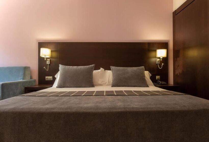 اتاق سوپریور چهار تخته, Màgic Andorra by Nexta