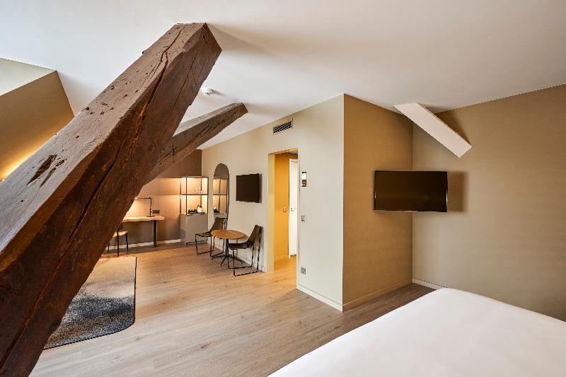 חדר משפחתי, NH Collection Heidelberg