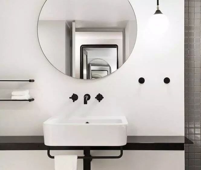 اتاق لوکس, Ovolo Woolloomooloo