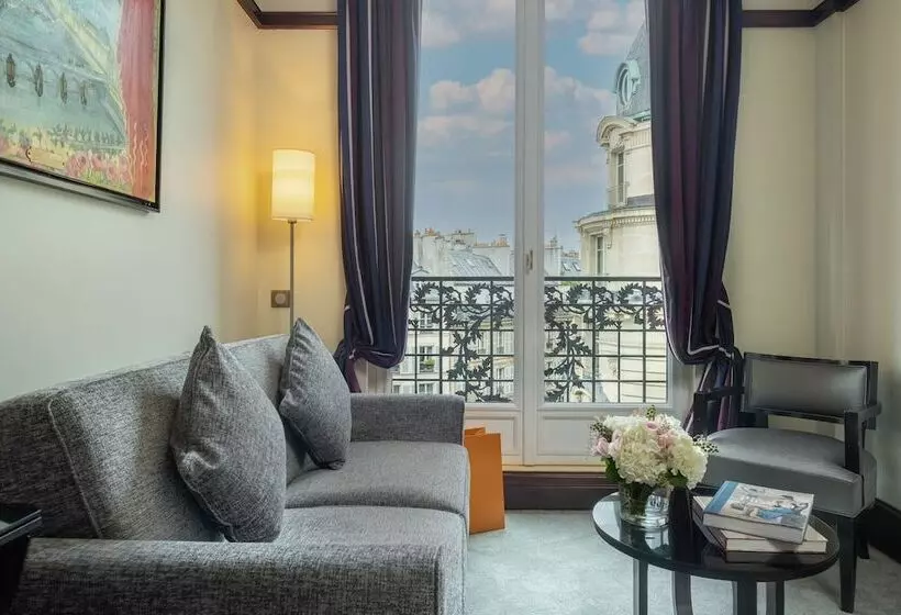 シティビュージュニアスイート, Pont Royal Paris