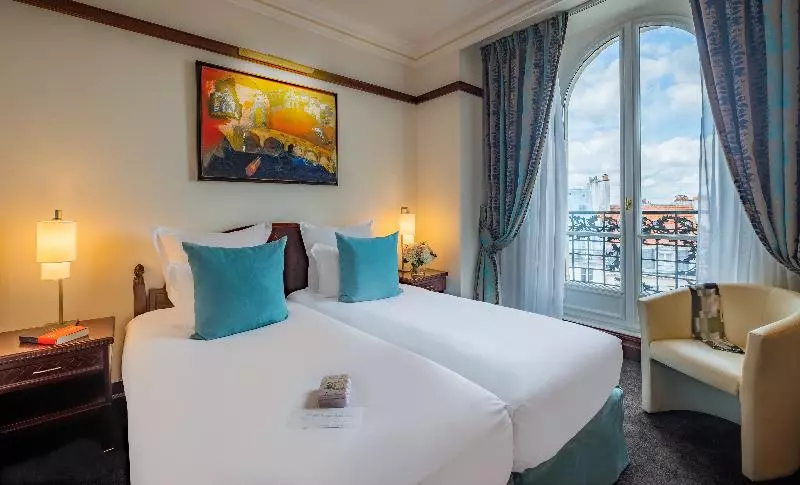 デラックスルーム, Pont Royal Paris