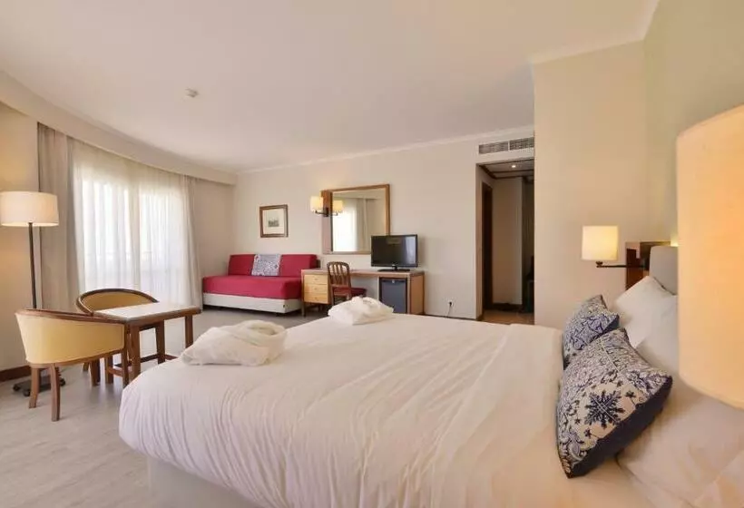 Premium Family Room, Real Bellavista Hotel & Spa
