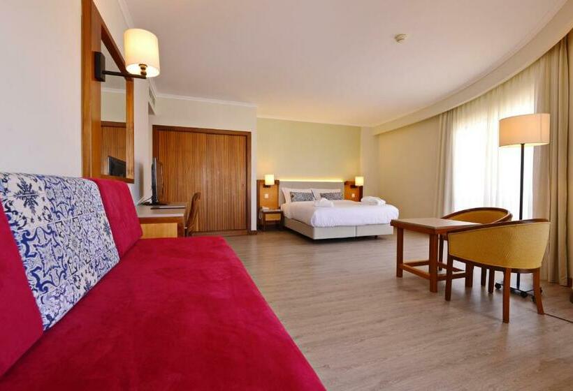 프리미엄 패일리룸, Real Bellavista Hotel & Spa
