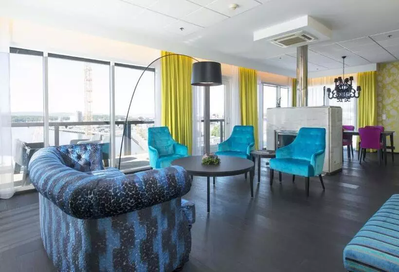 スイート, Thon Hotel Opera