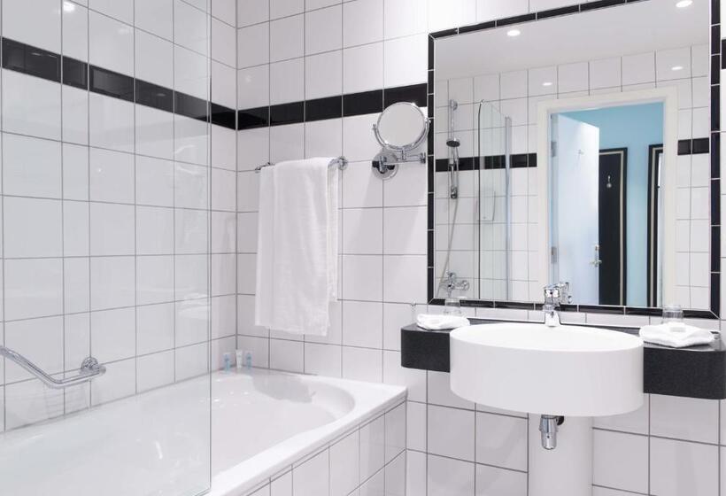 اتاق سوپریور, Thon Hotel Opera