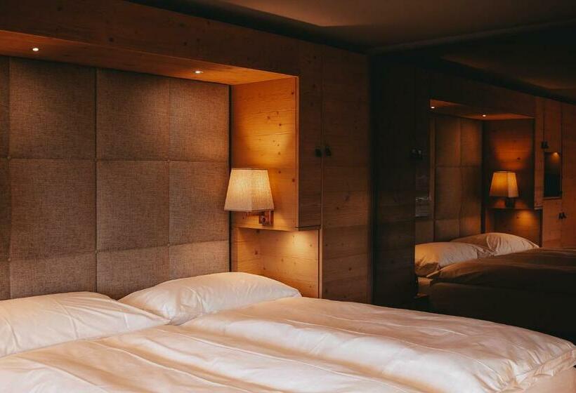 חדר דלוקס עם מרפסת, Chandolin Boutique