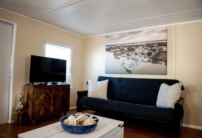 منزل غرفة نوم واحدة, Chokoloskee Island Park And Marina