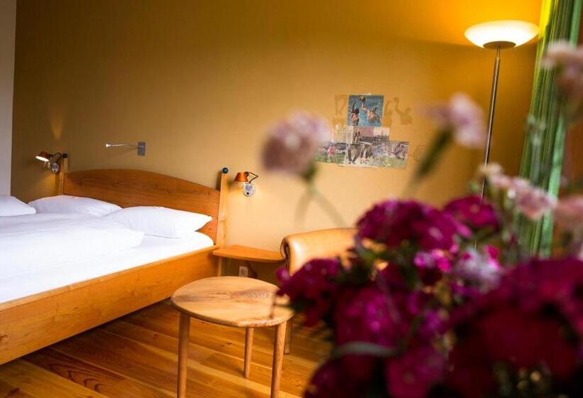 Номер Стандарт Вид на Сад, Bio Hotel Alter Wirt